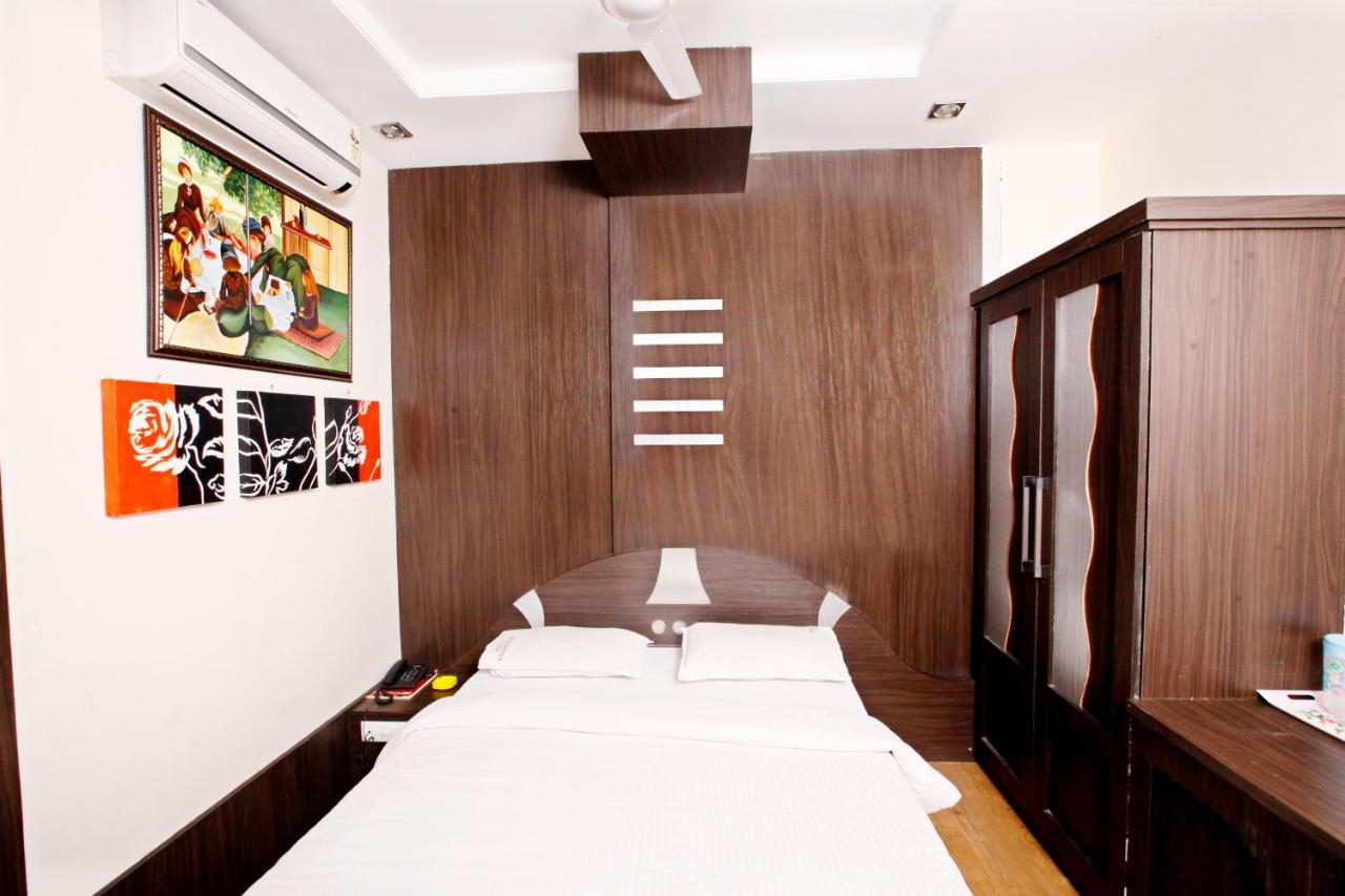 Hotel Vasantham Coimbatore Dış mekan fotoğraf