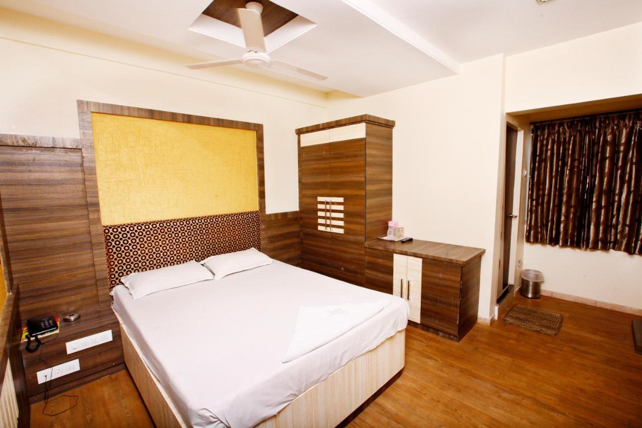 Hotel Vasantham Coimbatore Dış mekan fotoğraf